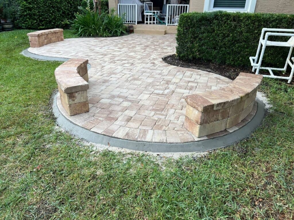 Backyard Privacy Ideas Florida: Fence, Hedge, Pergola
